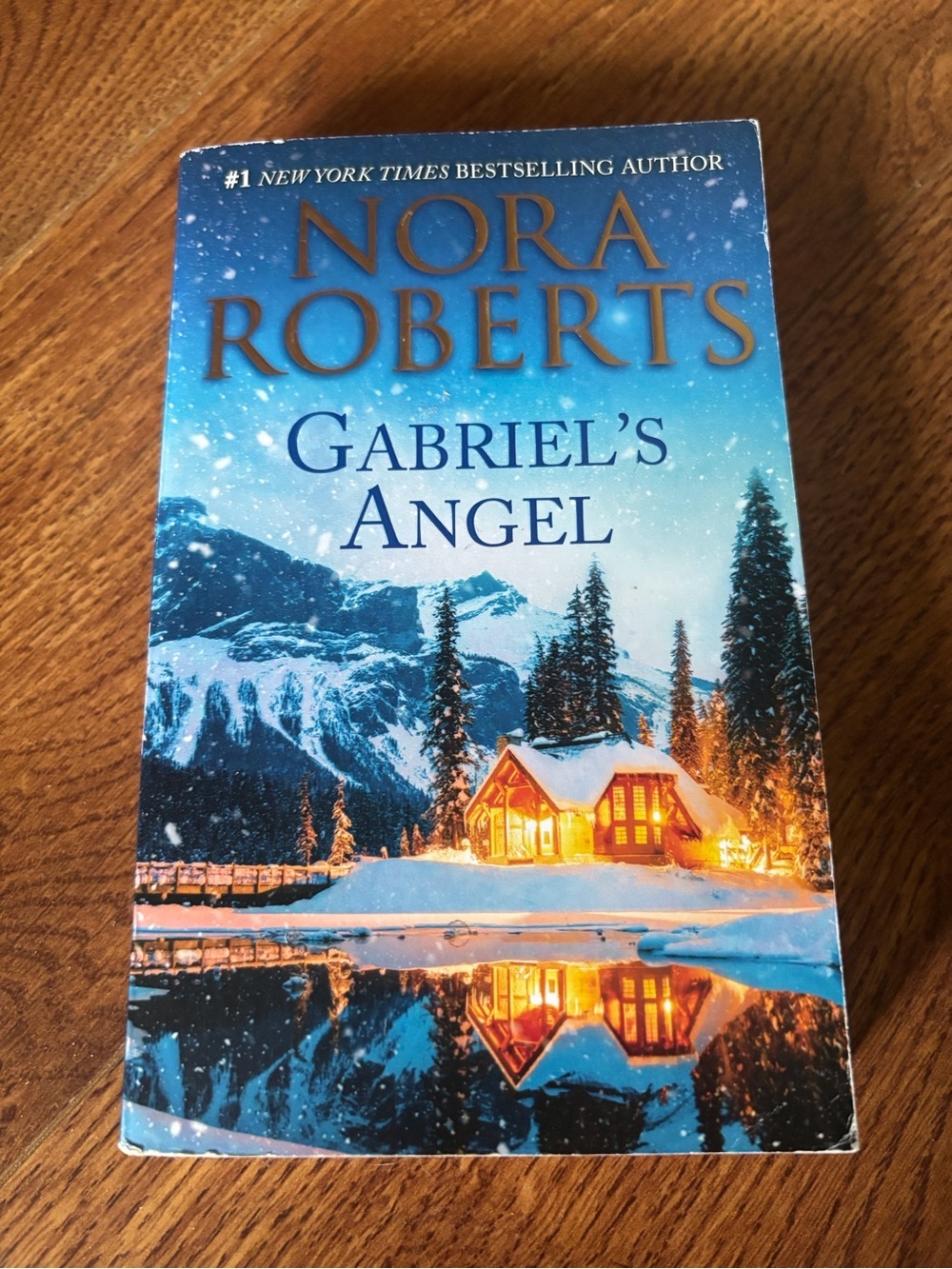 Gabriel's Angel by: Nora Roberts paperback book